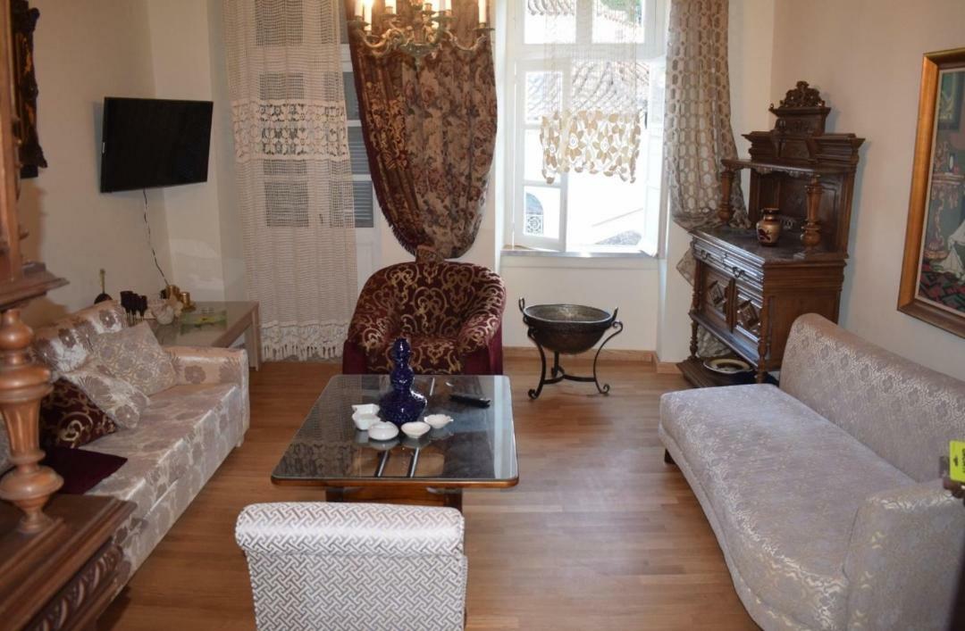 Archontiko Kolokotroni Apartment Nafplio Luaran gambar