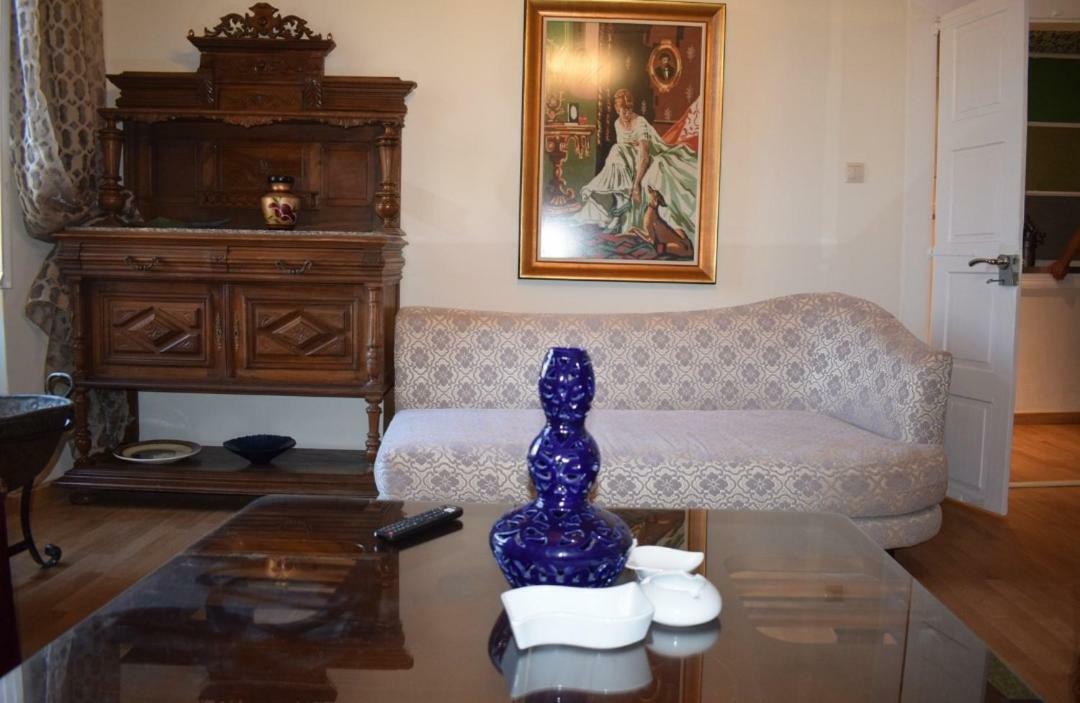 Archontiko Kolokotroni Apartment Nafplio Luaran gambar